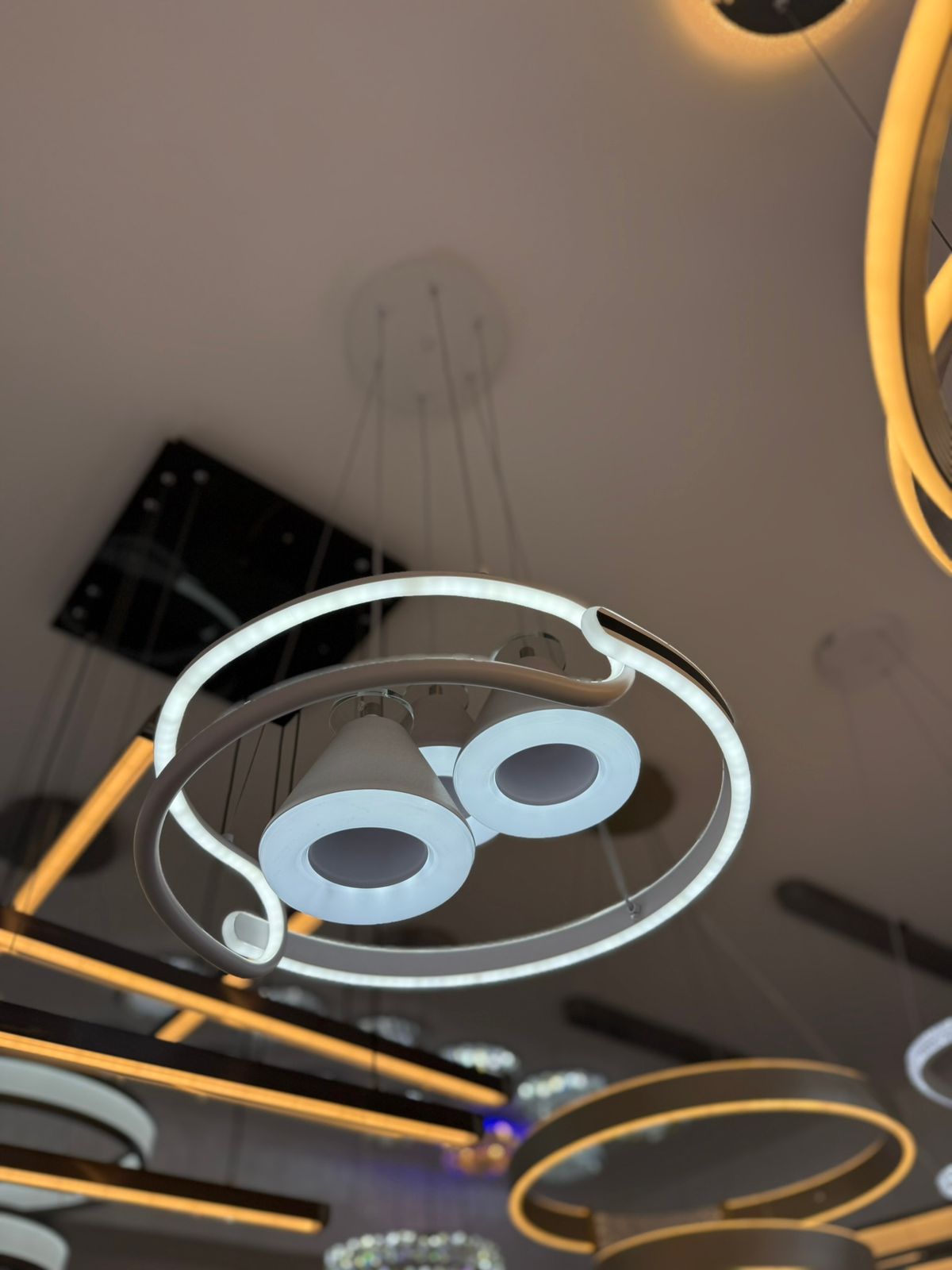 Lampara Led / 3 Tonos de luz LD-017B