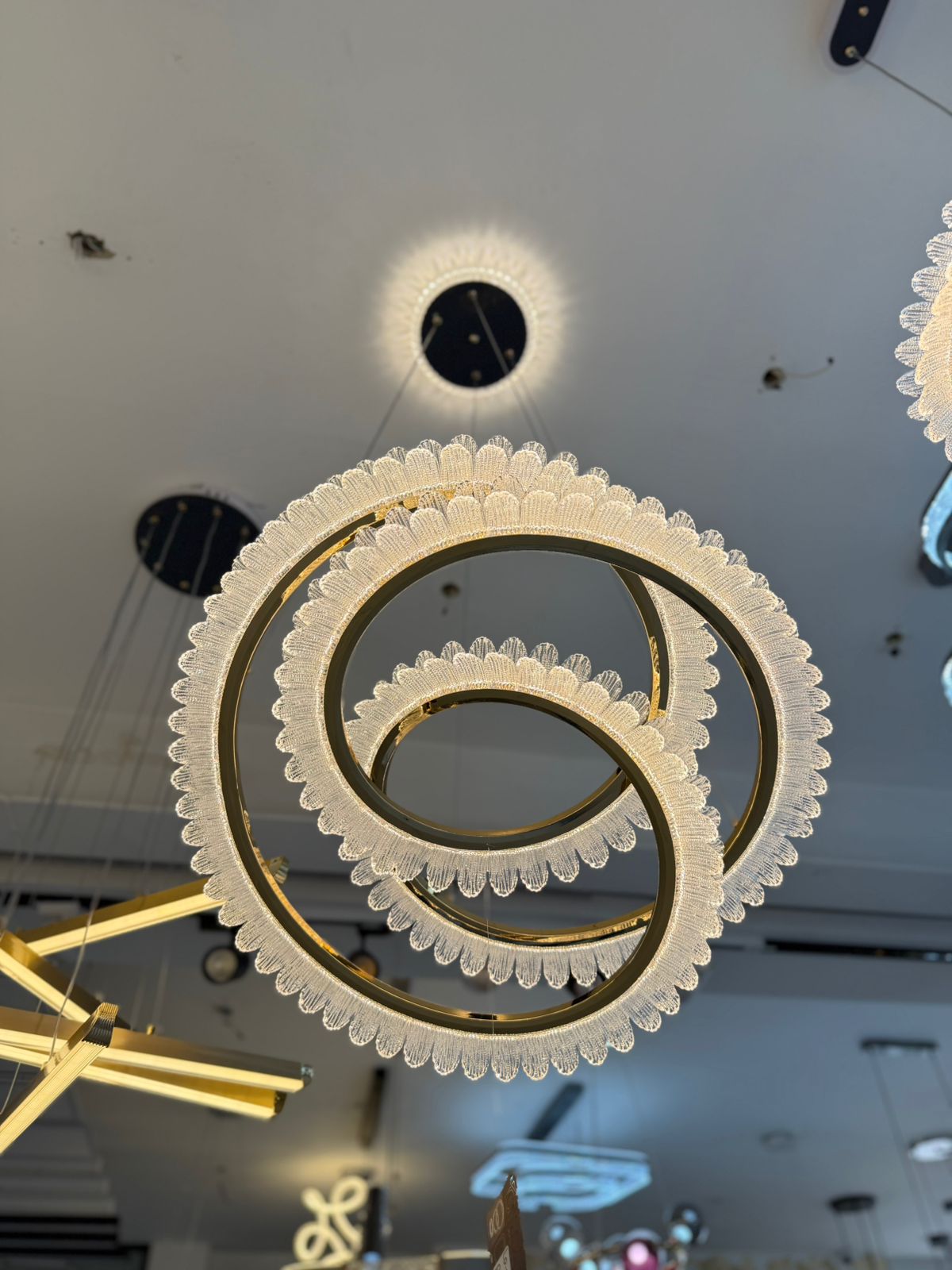 Lámpara Colgante LED Circular Cristal Premium Dorada | Diseño Moderno de Lujo