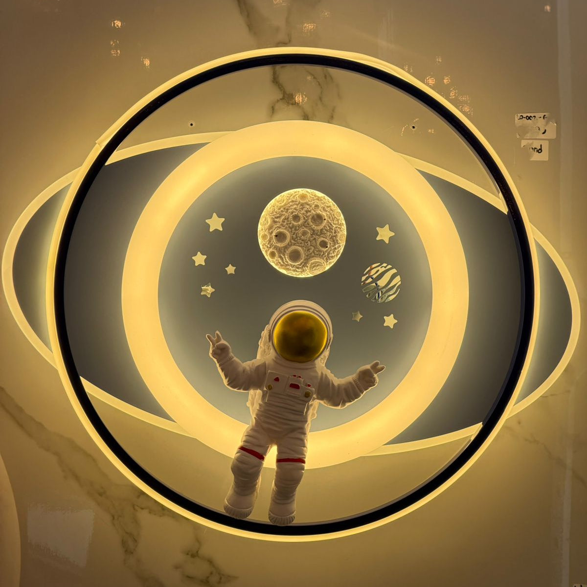 Lámpara Infantil LED Astronauta Galaxy | Plafón Decorativo Espacial para Habitación de Niños